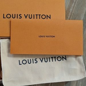 Louis Vuitton Emilie